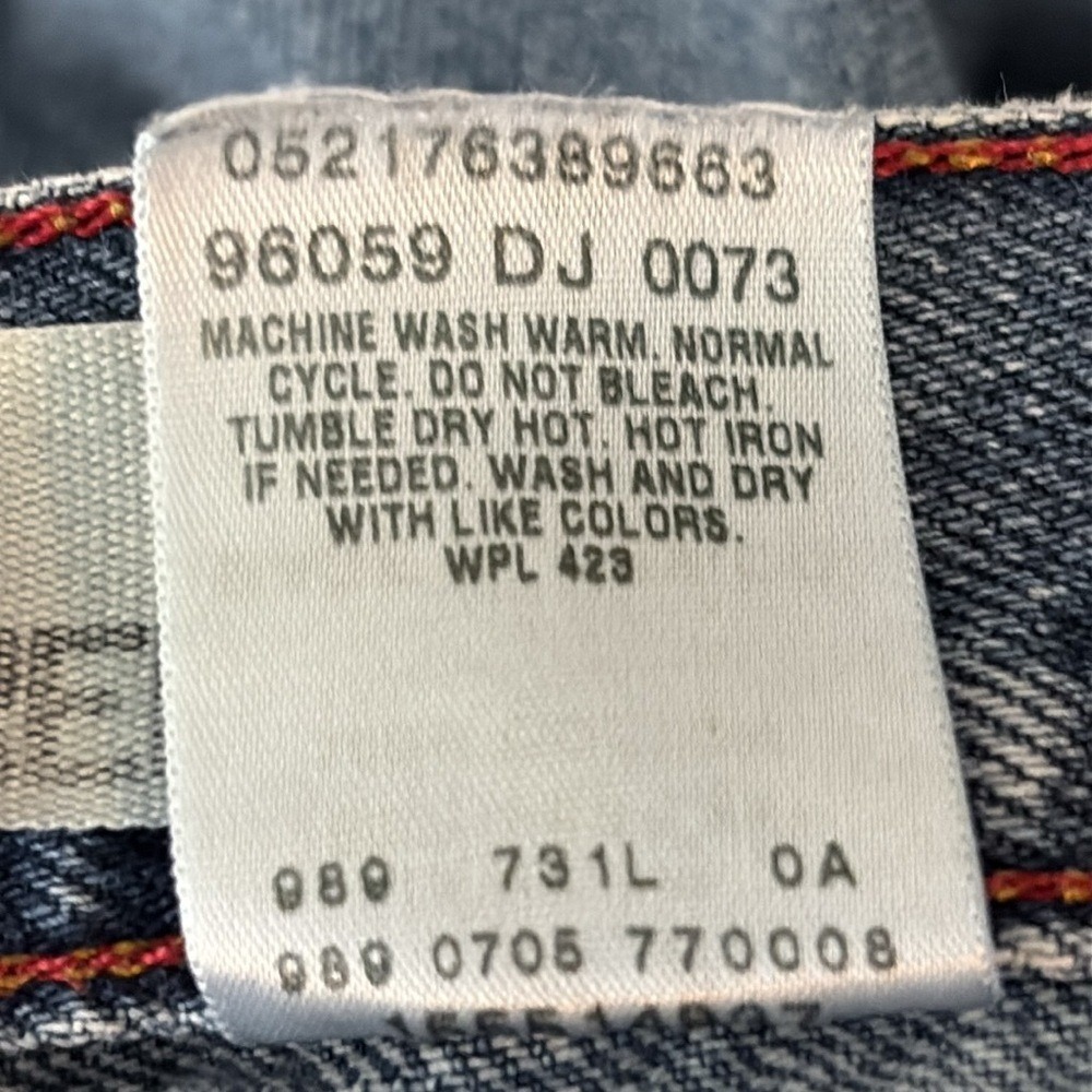 Vtg Levi's 550 Relaxed Tapered ‎ Blue Jeans Womens Size 18M Light Wash High Rise - Picture 11 of 11